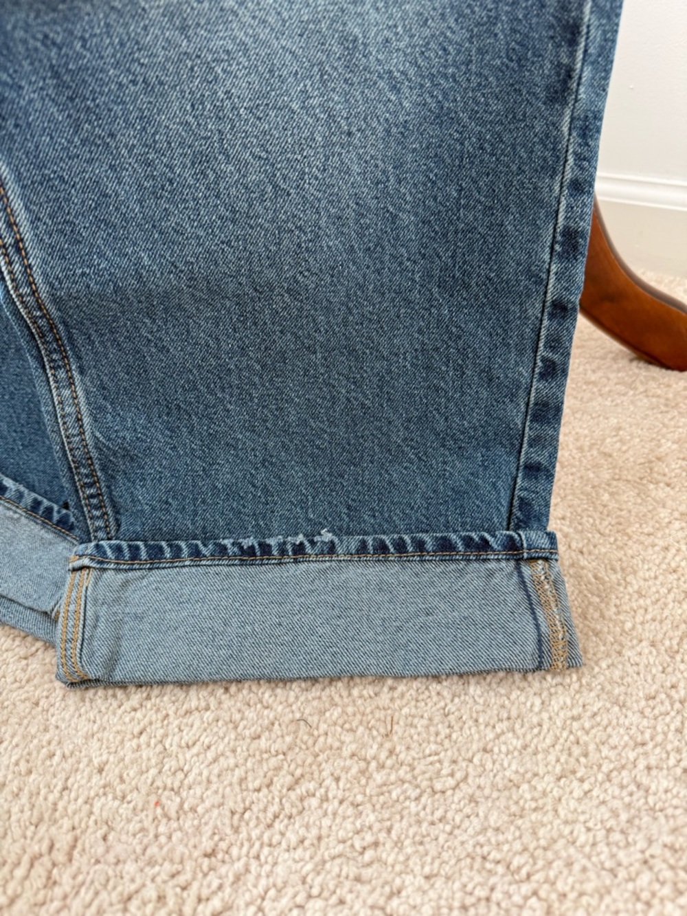 H&M Women's Faded Blue Boyfriend Jeans - Picture 5 of 10